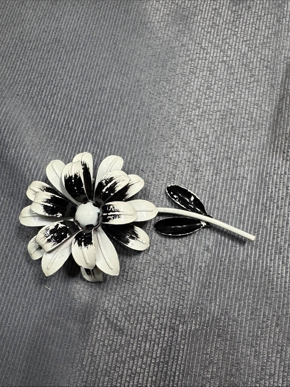 Vintage Source Unknown Black and White Floral Enamel Brooch Pin